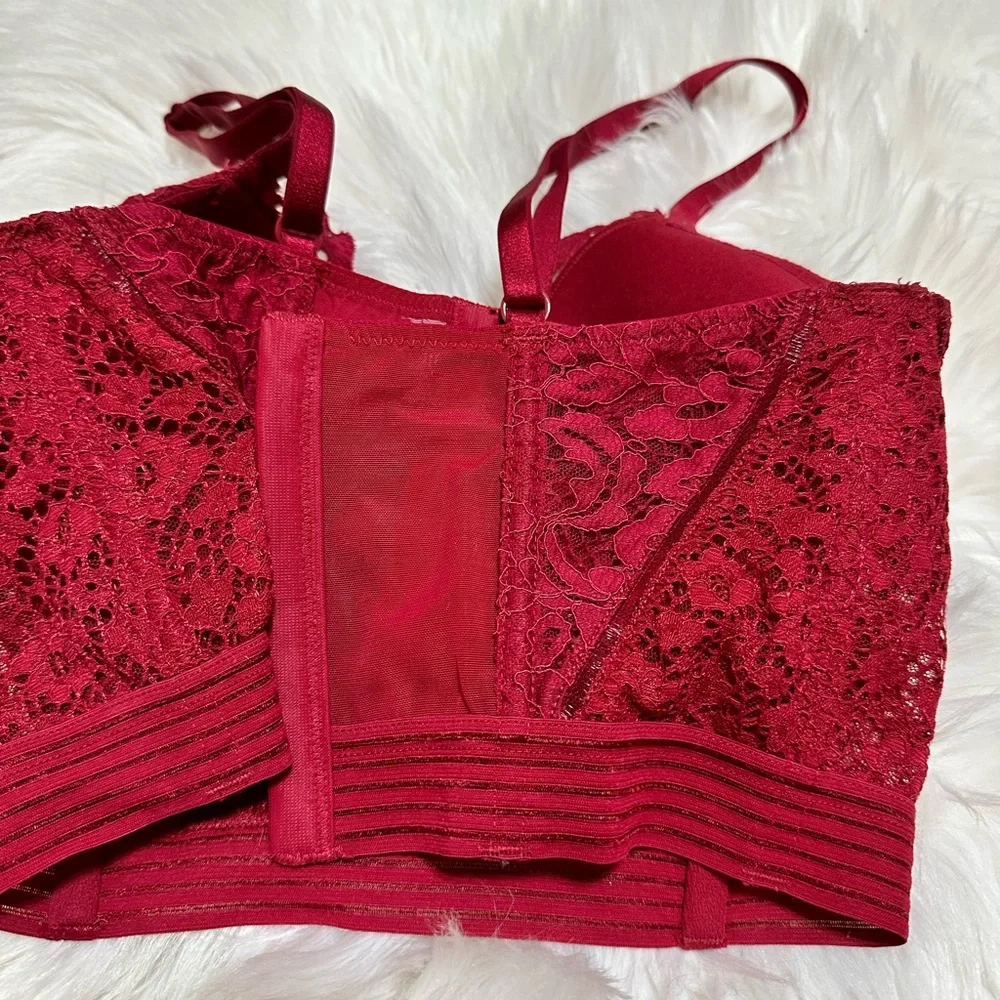 NWOT Victoria's Secret Kendall Jenner Red Set - Bra 32B & Thong Small - Picture 4 of 8